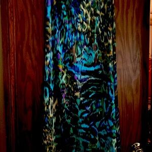 🦚BEAUTIFUL MAXI SKIRT LARGE🦚